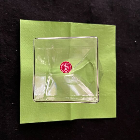 NWOT ‘Half Pint Mini Carton Creamer’ Hand Blown-Glass - Picture 3 of 7